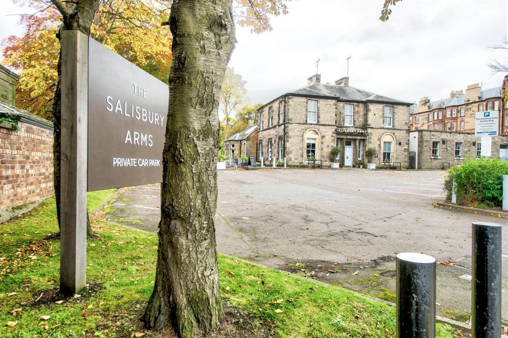 Guestready - Classic Charm Near Holyrood Park EDI Buitenkant foto